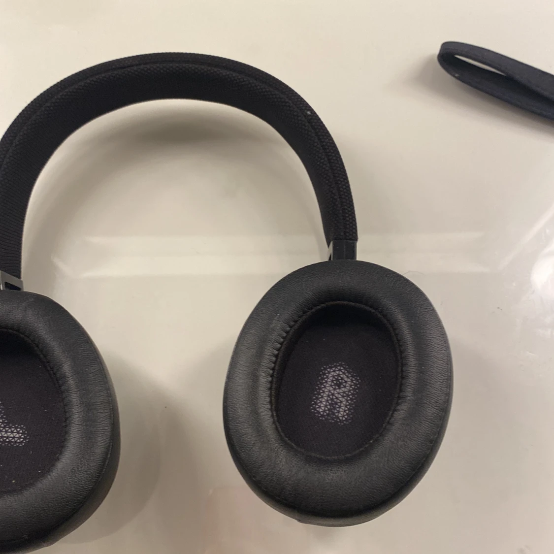 JBL hörlurar knappt använda - 91