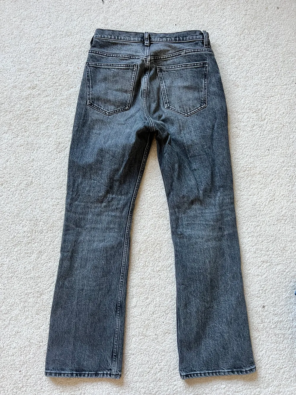 Jeans från arket i storlek 26. Jeans & Byxor.