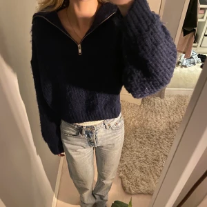 Storlek s  - Jätte fin stickad tröja från Gina tricot i storlek s💓 inte använd många gånger, frakt 66kr