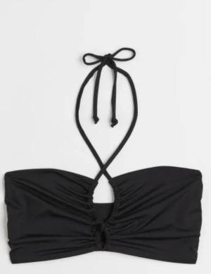 Bikini - Helt ny bikini topp från h&m. Nypris: 200