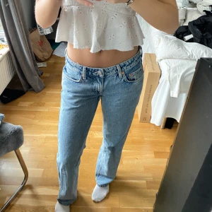 Jeans  - Jeans ifrån weekday!