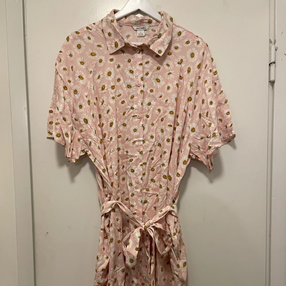 Klänning från Monki 