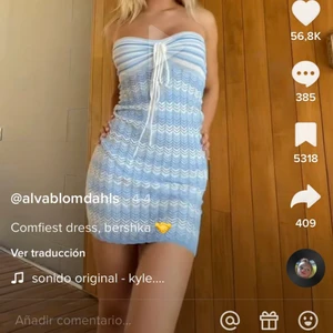 Stickat klänning - Undrar om nån är intresserad! Säljer vid bra bud 