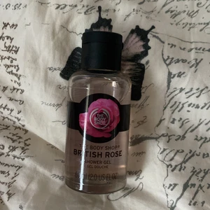 British rose shower gel💕 -  Helt oanvänd Från body shop ❤️🌸