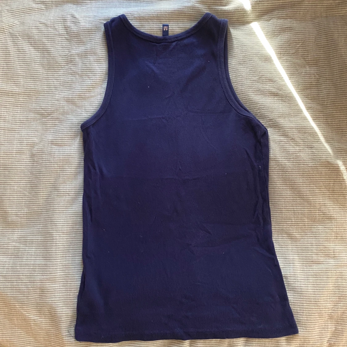 Blått ribbat linne  - 90