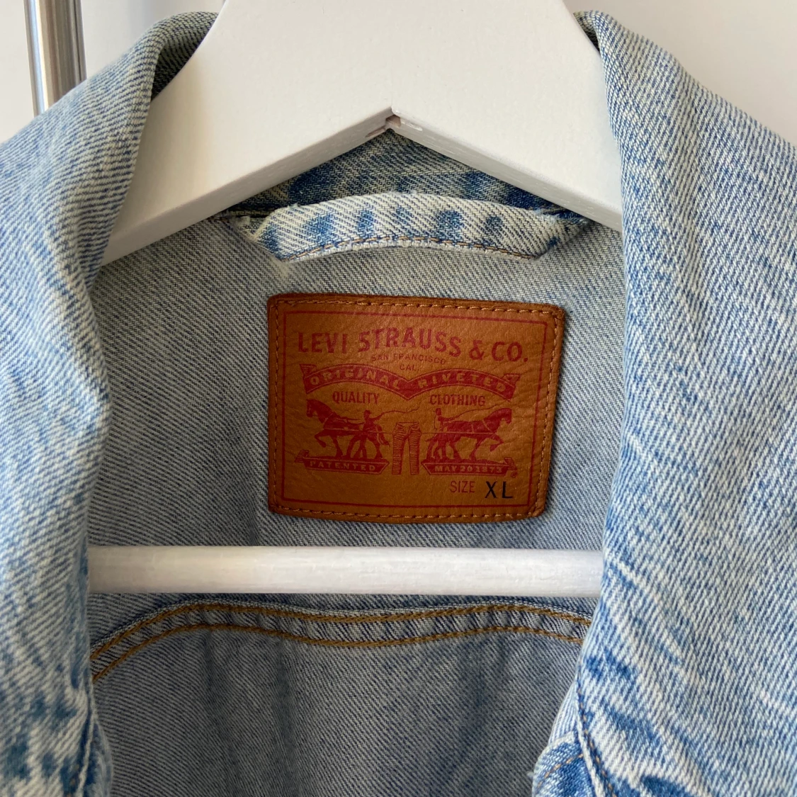 Levi’s jean jacket - 90