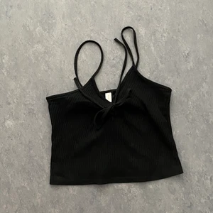 Brandy Melville topp - Croptop XS