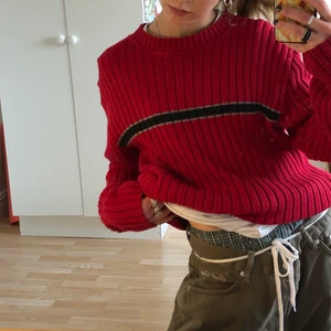 Stickad tröja - så snygg stickad tröja köpt second hand 🧸