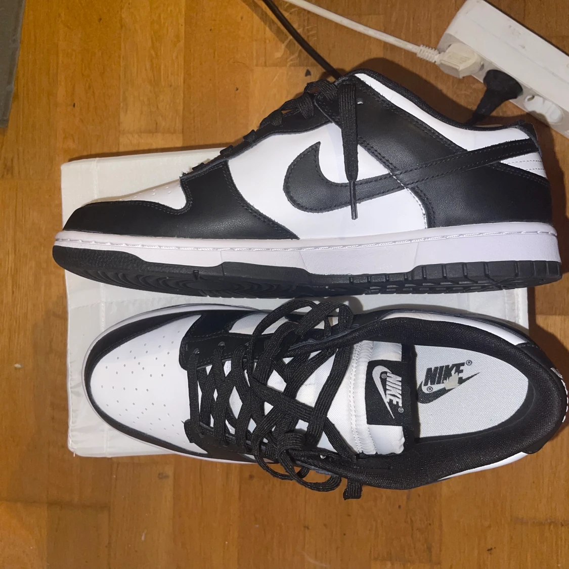 Nike dunk panda 