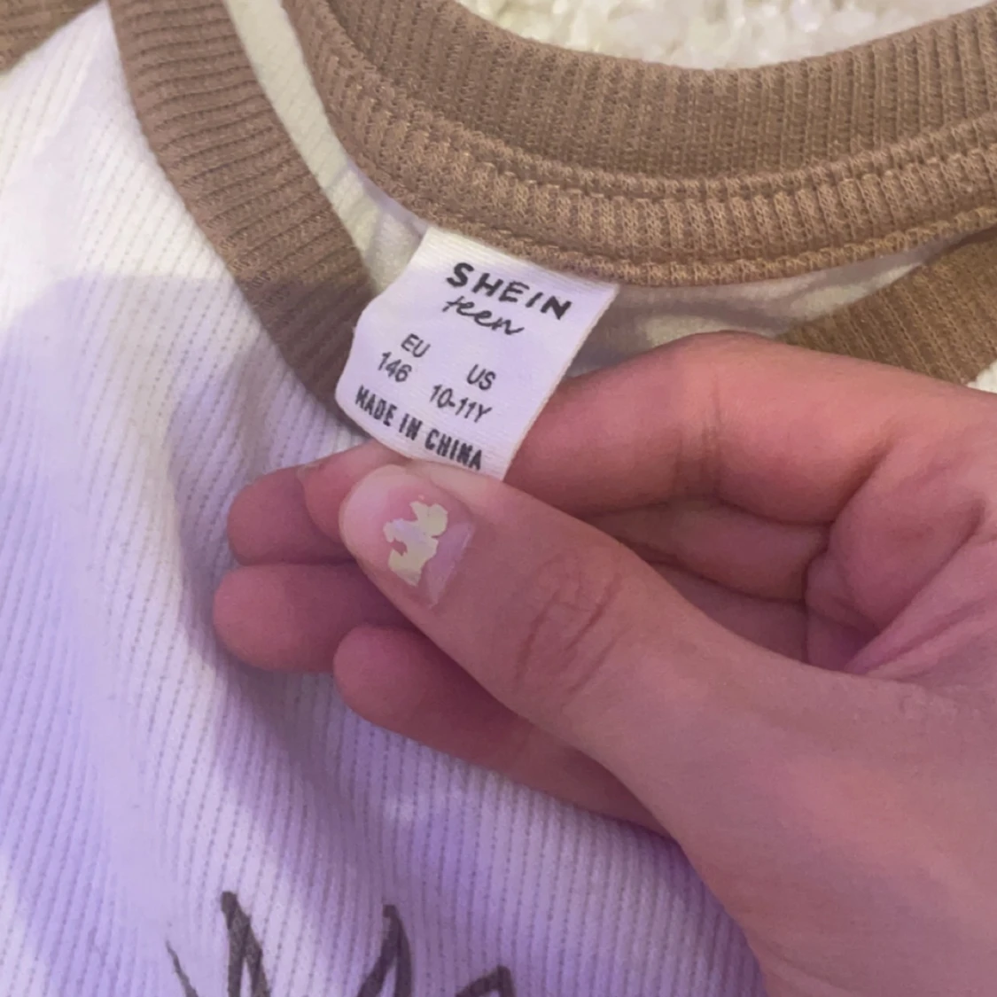 Fin brun och vit topp/tröja - 91