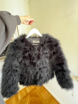 DM Dennis M jacka - Ny skick! Köparen står för frakten!