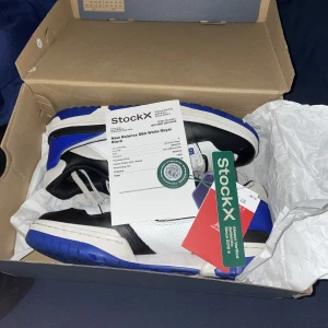 Newbalance 550 royal black - Knappt använda Storlek 45. Pris kan diskuteras. 