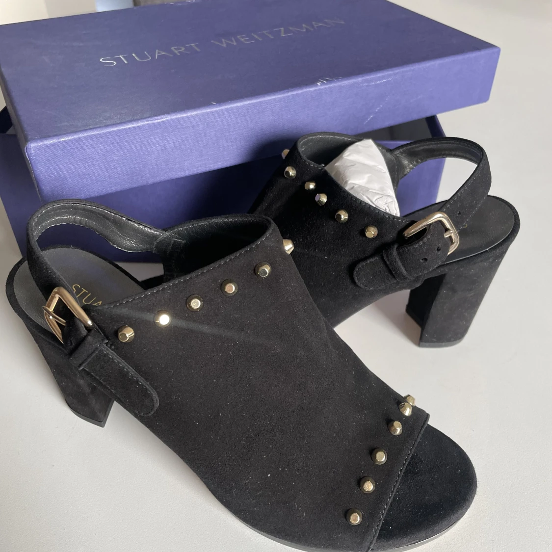 Klackar Stuart Weitzman - 90