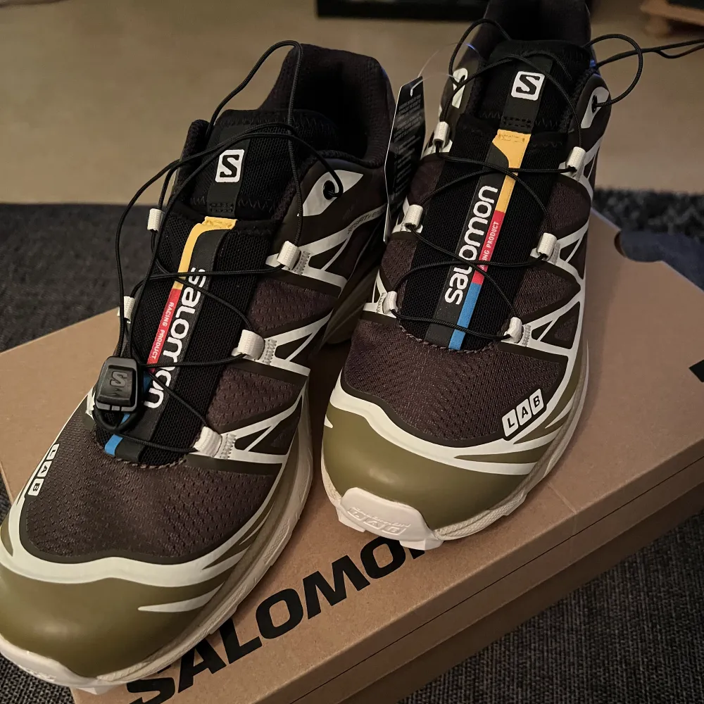 Salomon xt-6 recut wren kangaroo, helt nya. Slutsålda överallt Storlek: 9.5 eller 43 1/3 . Skor.