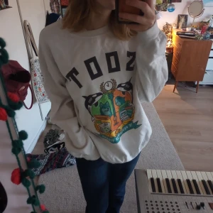 Wilbur Soot merch - Wilbur Soot merch, finns en liten fläck under trycket (se bild 3)