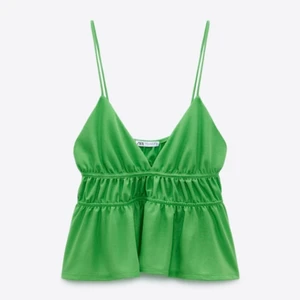 Topp från Zara - Superfint linne från zara. Har aldrig hunnit använda. 