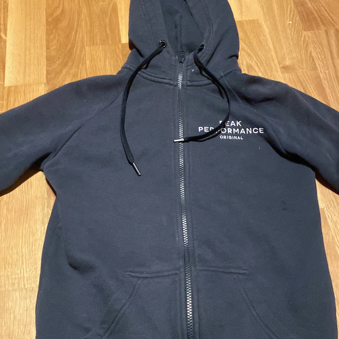 Peak performance zip hoodie 