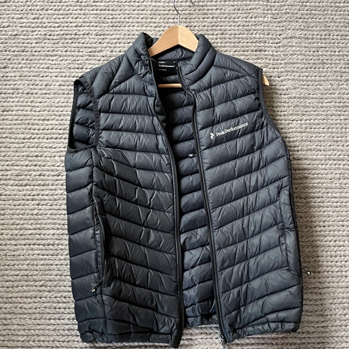 Peak Performance väst