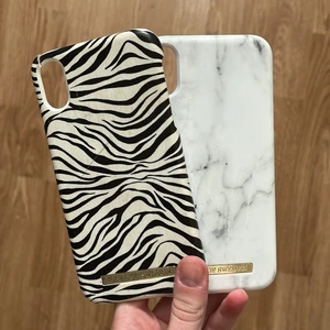 Iphone skal - Iphone xr skal från ideal of Sweden, båda är ganska bra skick. En för 20, 30för båda, osäker på vad frakten blir, men skriver det om någon är intresserad 
