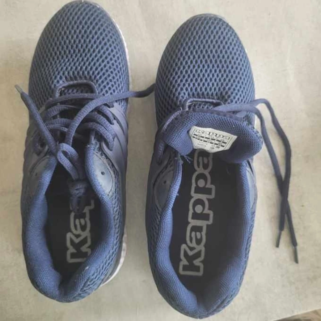 Blåa kappa skor - 90