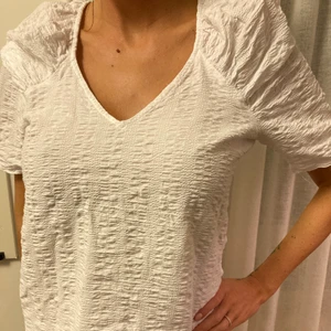 Strl 38 - Vit fin blus 