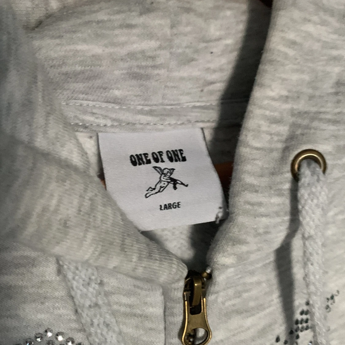 Oneofone og grå zipup  - 91