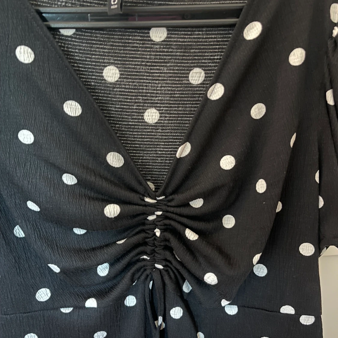 Prickig klänning ! - 90