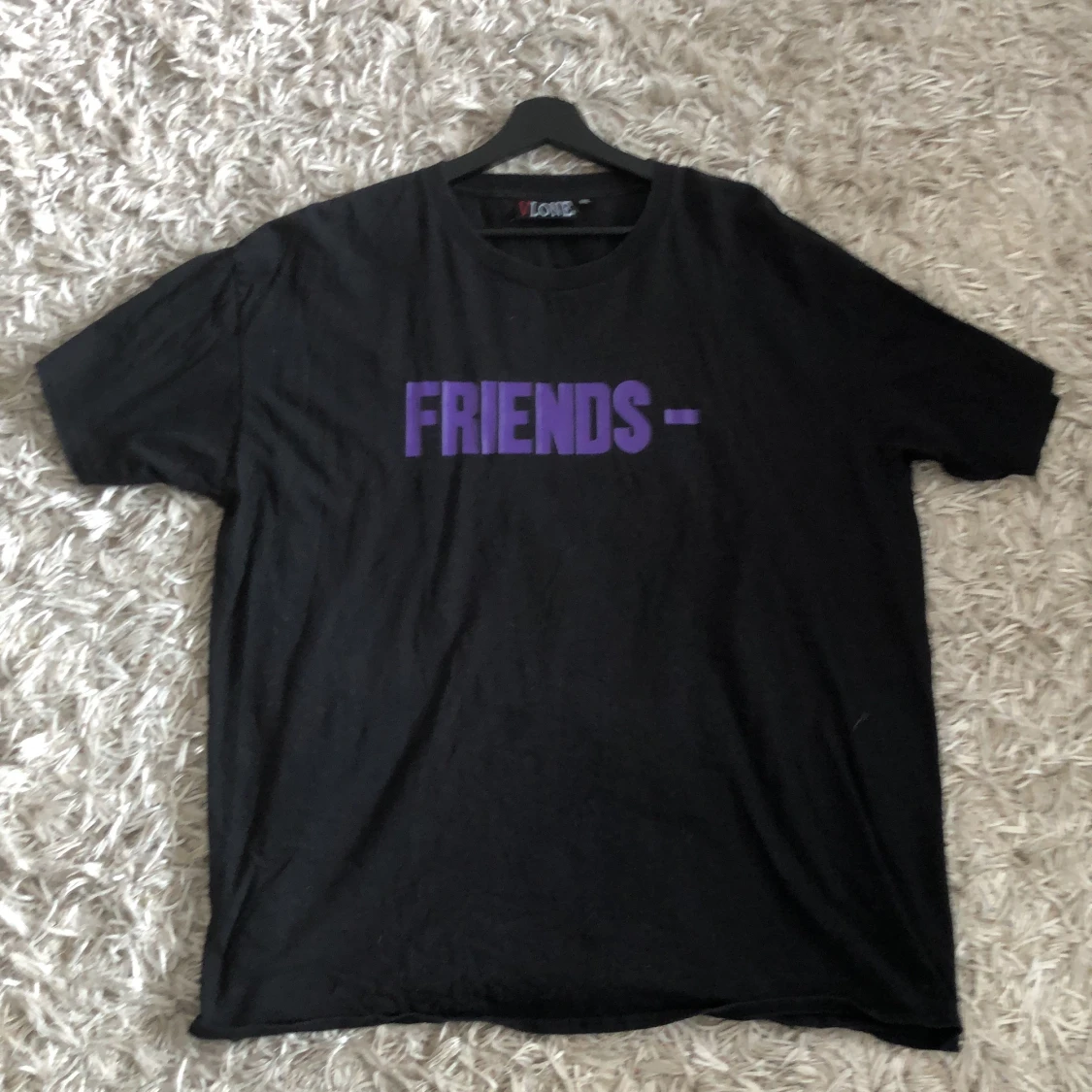 V-Lone Friends T-Shirt