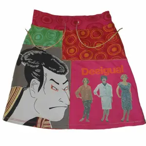 Super rare Desigual skirt, I've never been able to find a second one. Size Small