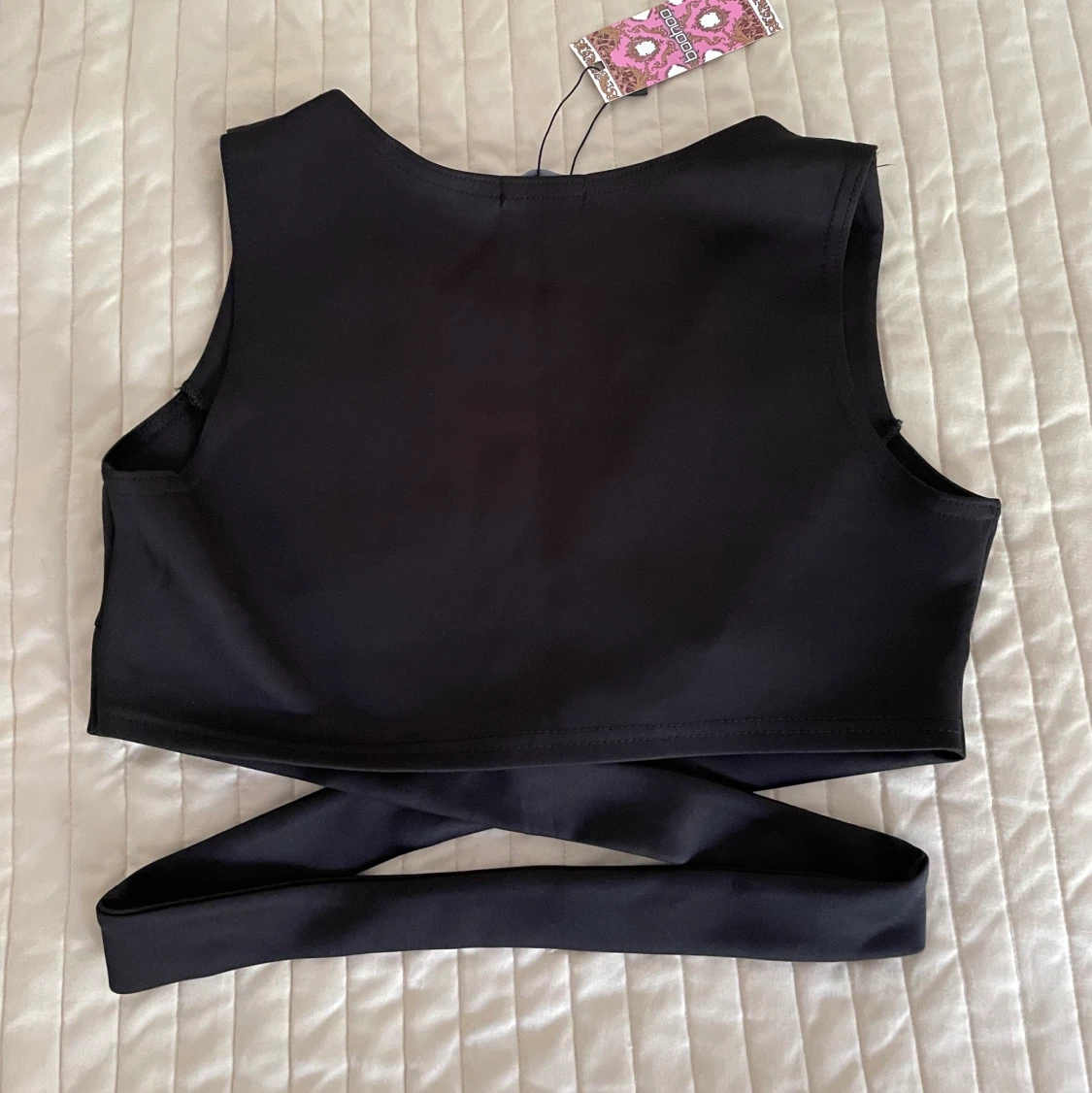 Svart Crop Top - 90