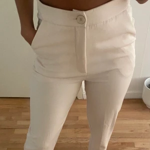 Kostym byxor  - Begia kostymbyxor 