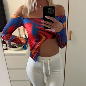 Topp från prettylittlething - Topp aldrig använd storlek xs. Frakt tillkommer. 