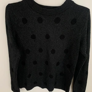 Zara - Zara tröja i strl S, nyskick 🖤