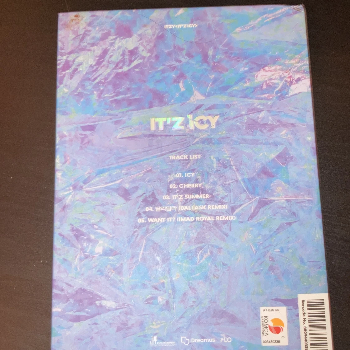 itzy kpop album - 90