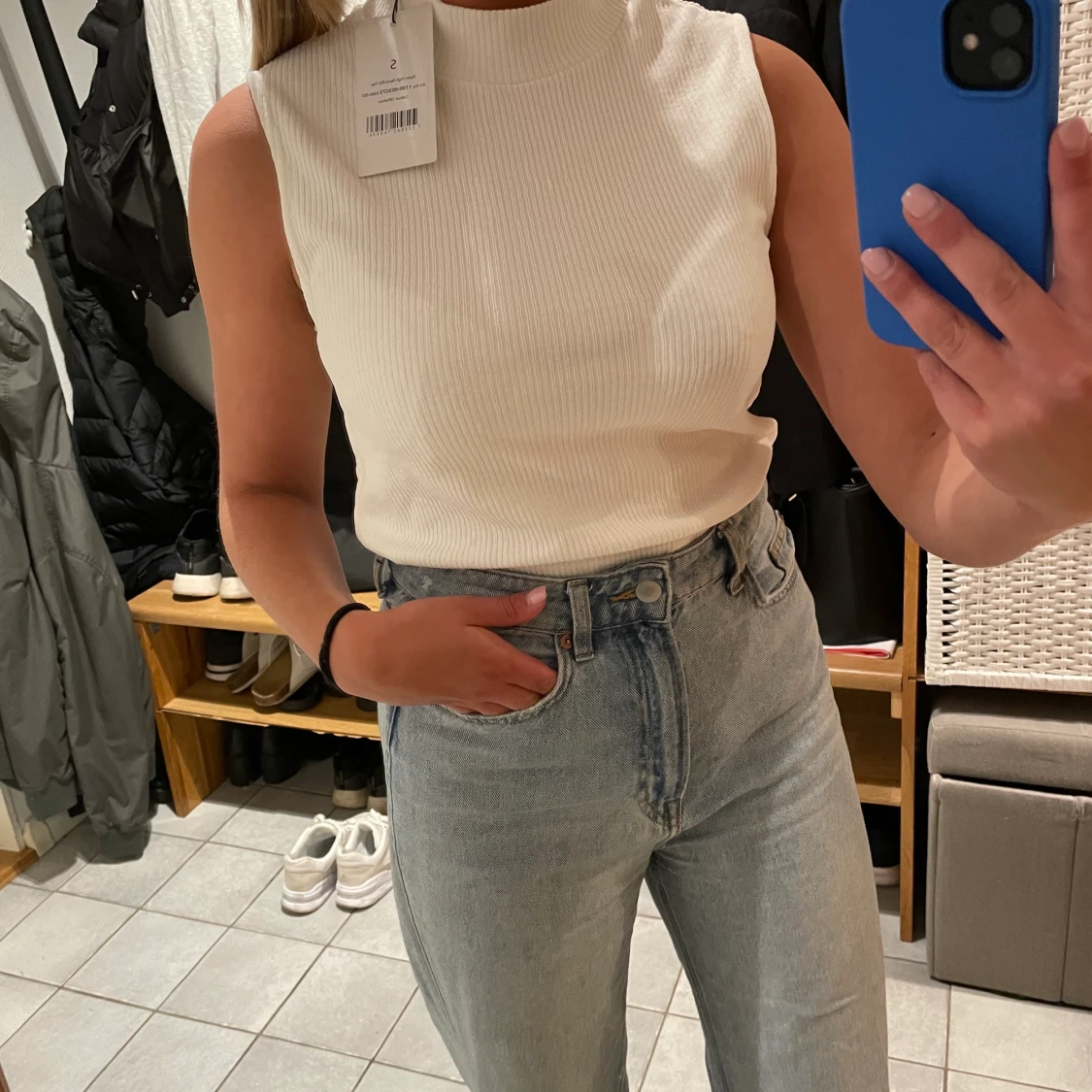 Vit topp med krage - 91