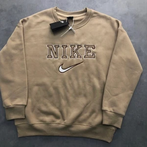 Nike vintage sweatshirt fits M - Nike vintage sweatshirt passar ~ M
