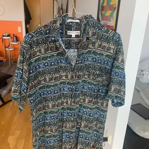 Skjorta - Köpt second hand, inga defekter, mjuk och fin!! 