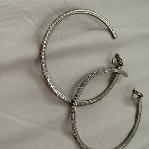 Örhängen  - Runda örhängen i Silver 