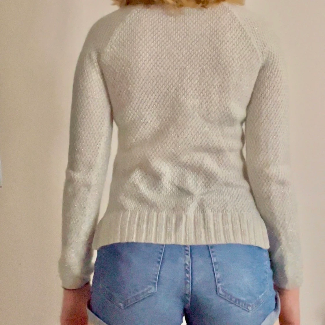 Stickad grå/vit tröja - 90