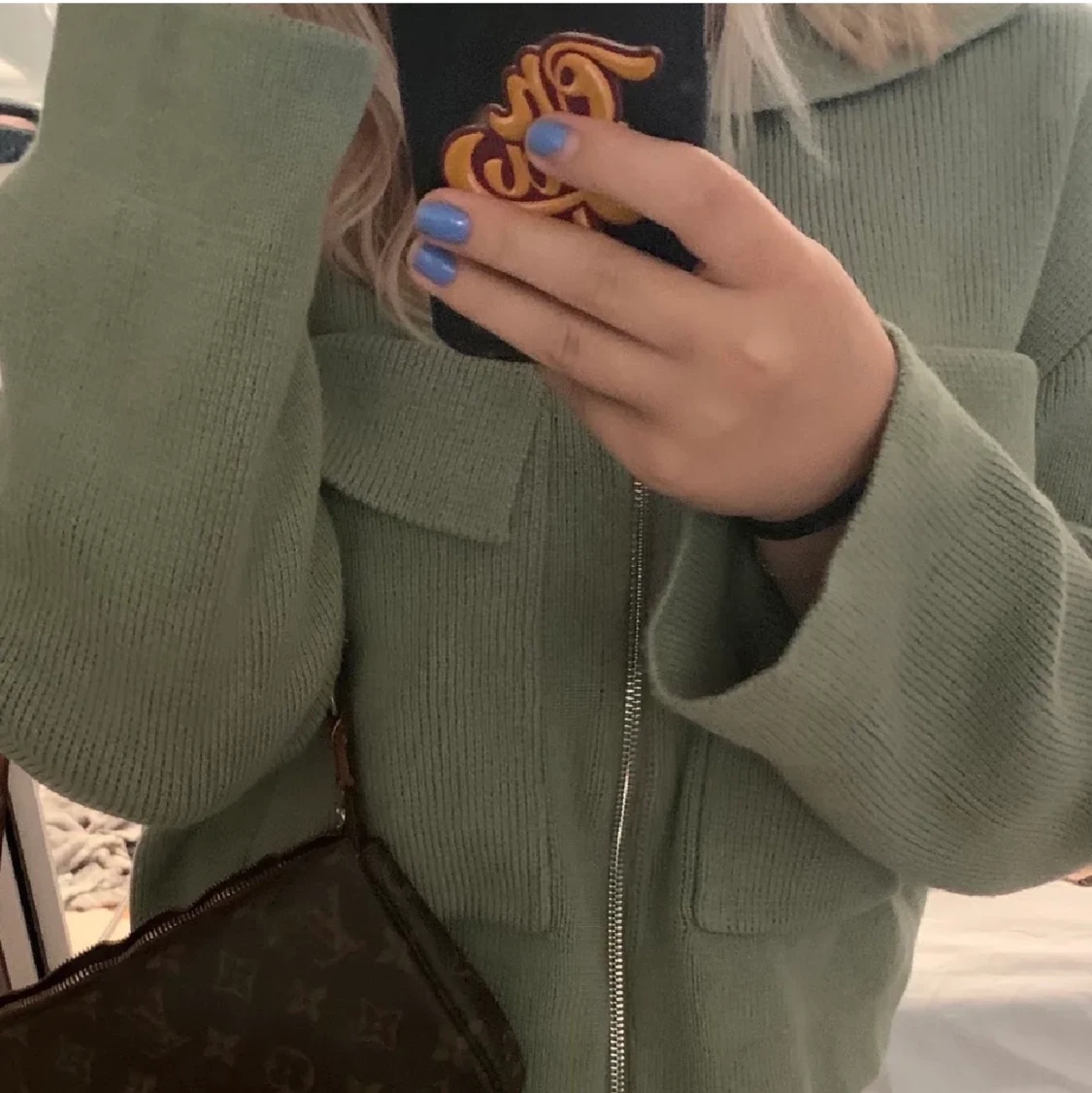 Populär kofta från Gina slutsåld  - 90