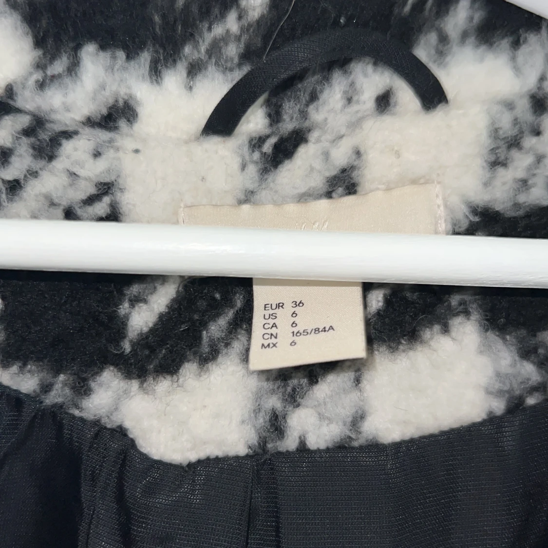 H&M Hundtandsmönstrad kappa, rutig,  Maxi lång Storlek 36 - 91