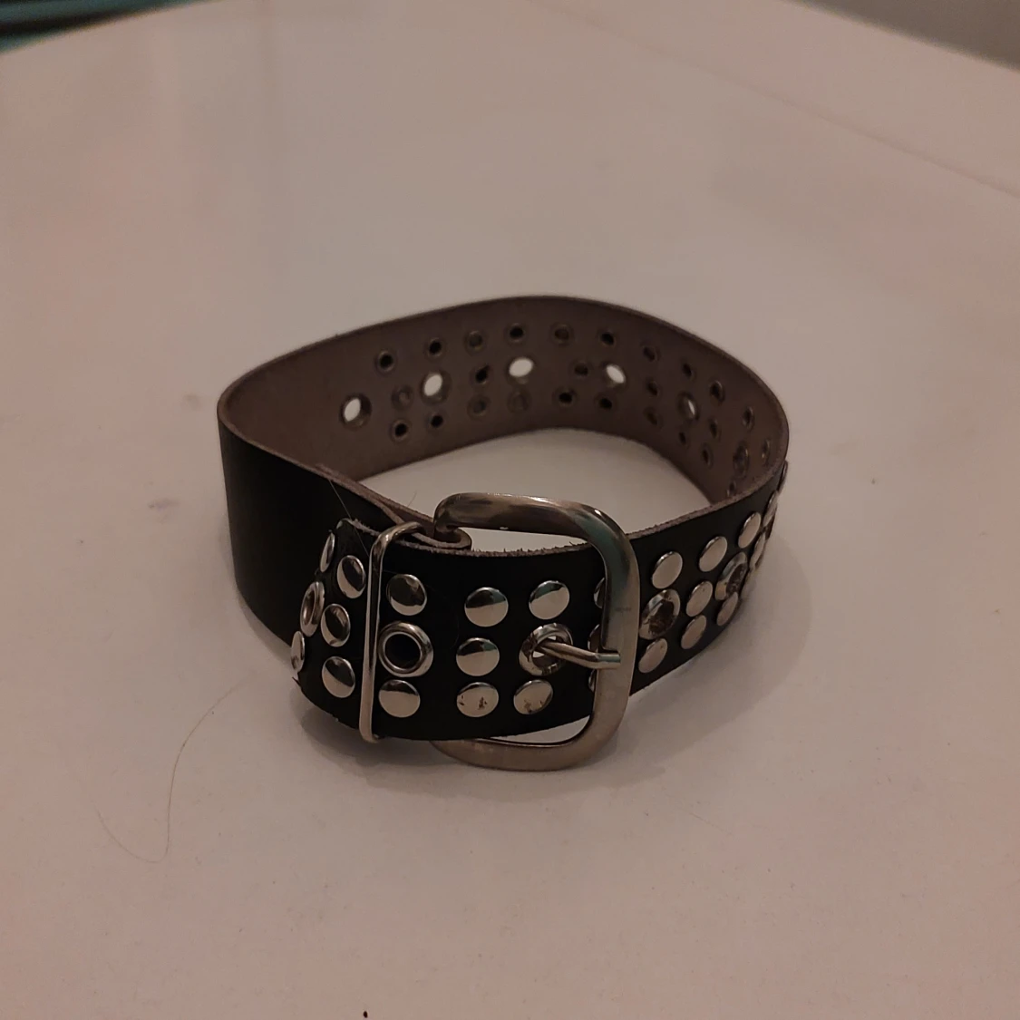 Bolt choker upcycled from a belt  - 91