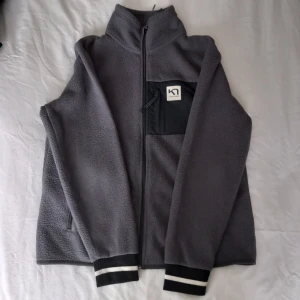 Karitraa fleece - Fint skick! Strl. M