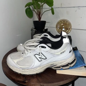 New balance 2002r  - New balance 2002r i storlek 42,5. Otroligt sköna och i bra skick 