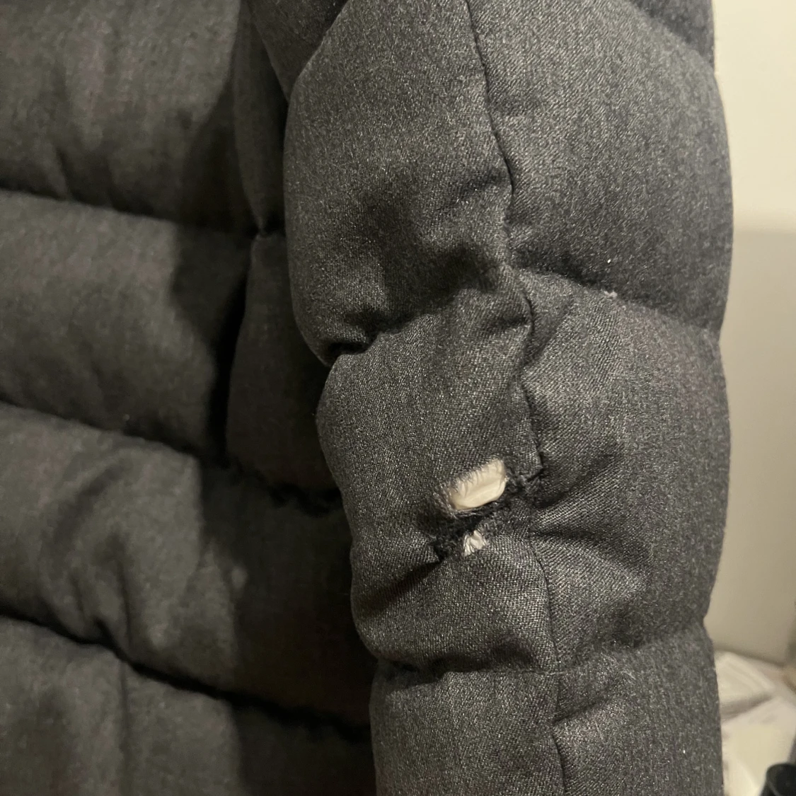 Moncler Montgenevre Size 2 - 91