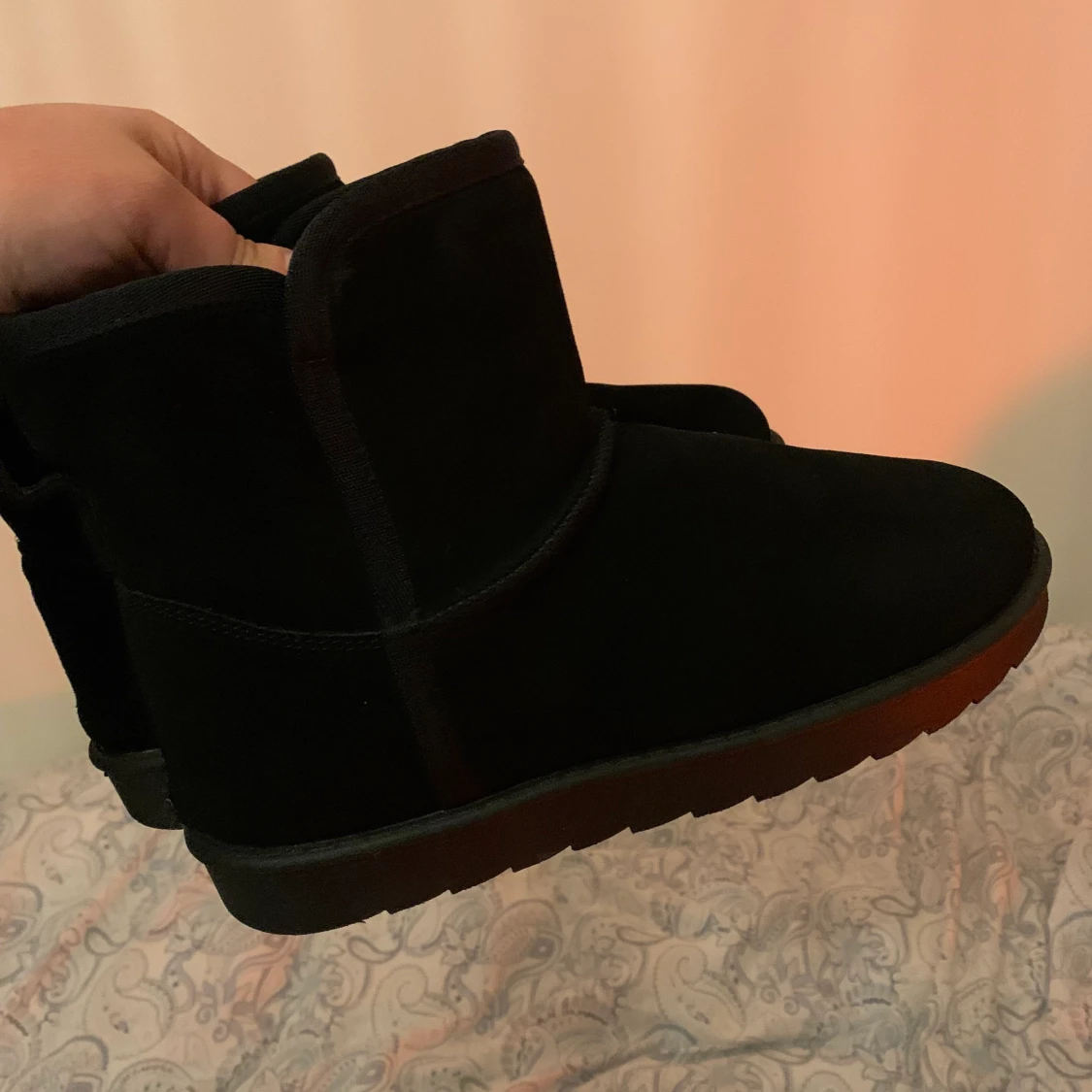 Oanvända uggs  - 91