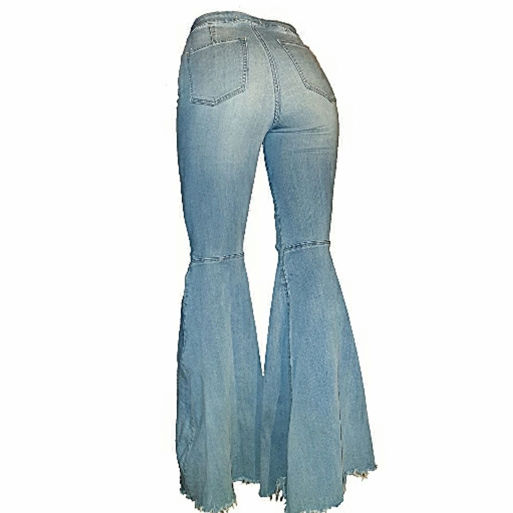 Stunning light blue wash Free People Flare Jeans w26. Jeans & Byxor.