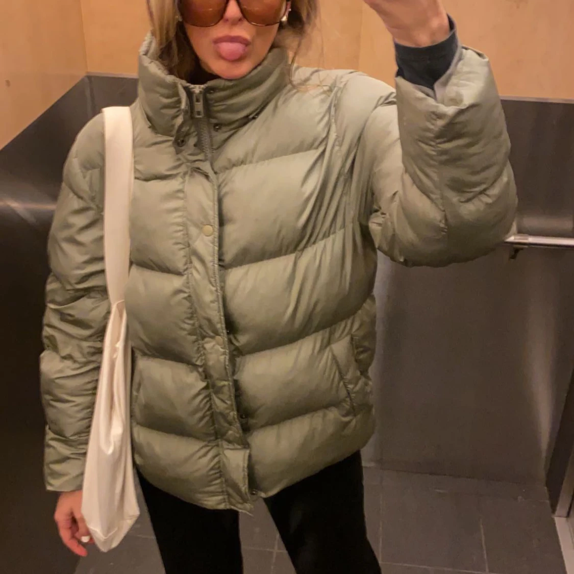 Ljusgrön pufferjacka  - 91