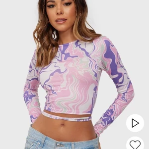 Tröja från Nelly. - Tröja från Nelly i storlek M. Använd 2  gånger, ser ut som ny.