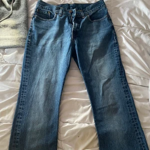 Jeans - Jättefina jeans men kommer inte till någon användning💞